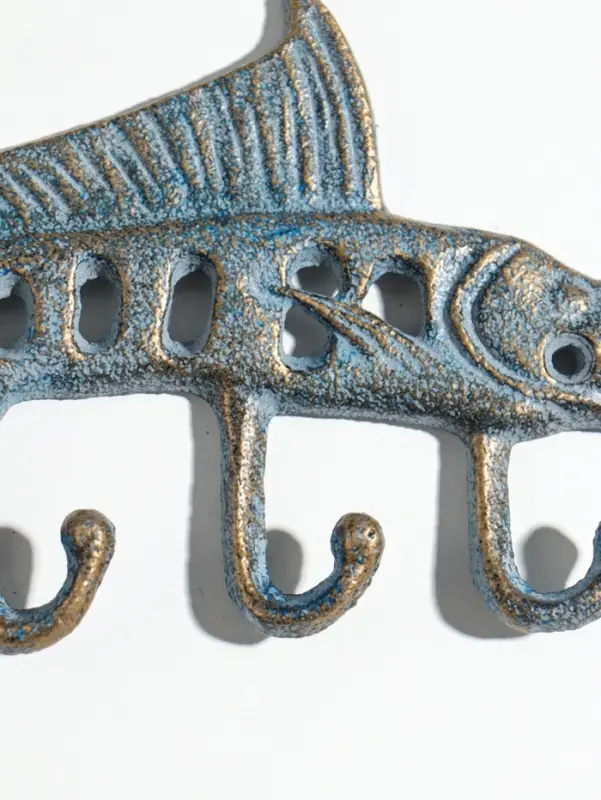 Крючки настенные &laquo;Осётр&raquo;, ключница декоративная, чугун, 25.5&times;11&times;1.5 см