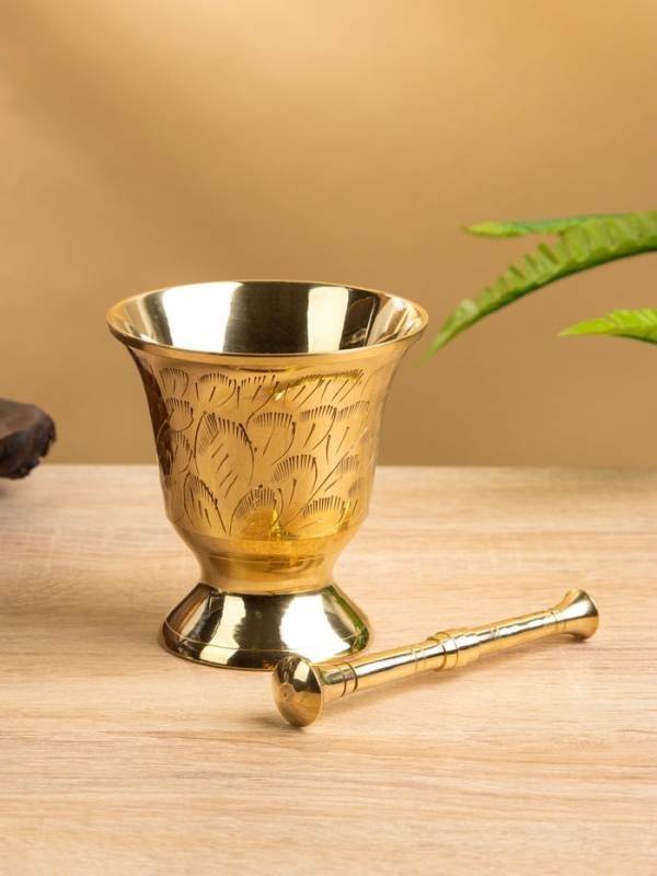 Ступка с пестиком, латунь 9х9х9,5 см Ступка с пестиком, латунь 9х9х9,5 см