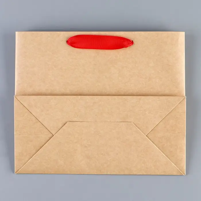 Пакет подарочный новогодний крафтовый с пластиковым окном &laquo;Новогодний подарок&raquo;, 24 х 20 х 11см