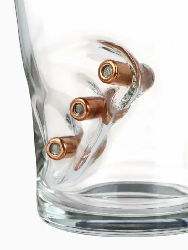 Стакан граненый с пулей &laquo;Непробиваемый&raquo;, для виски, 250 мл