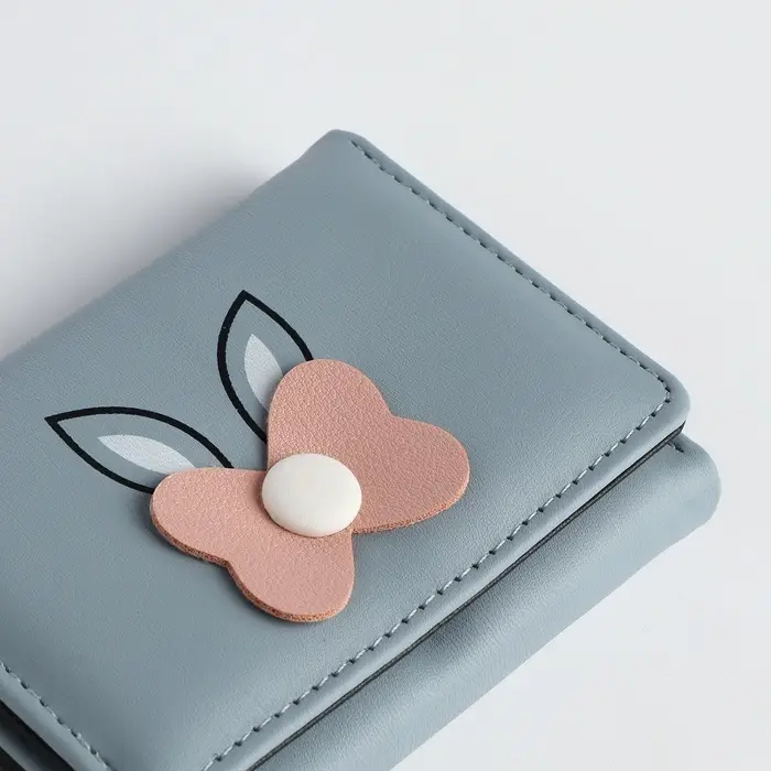 Кошелёк &laquo;Цветочек&raquo;, маленький, для девочки, на кнопке, голубой