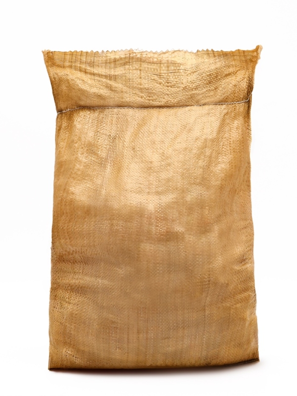 Соль гималайская колотая розовая 3-7 см, мешок 25 кг Соль гималайская колотая розовая 3-7 см, мешок 25 кг