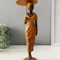 Сувенир полистоун "Африканка в горчичном наряде с зонтом" 11,5х11,5х36,5 см