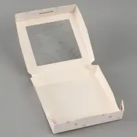 Коробка подарочная складная &laquo;Сердце&raquo;, 20&times;20&times;4 см, с окном