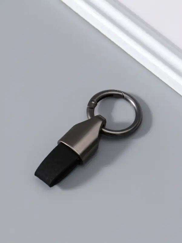 Брелок для ключей Cartage, на ремешке, чёрный хром 3,5х8 см