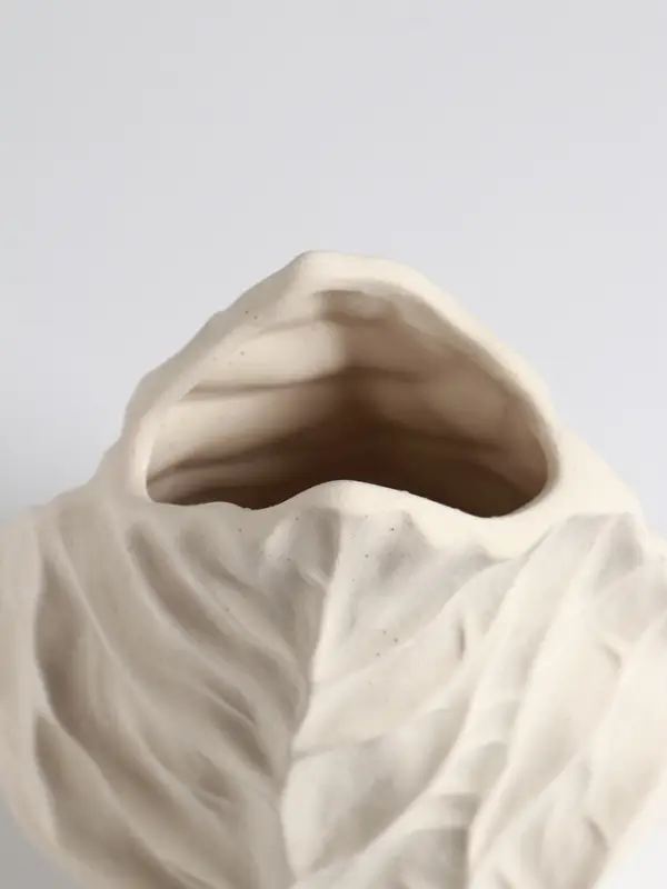 Ваза «Давинсия», 20.5×16 см, керамика, бежевый Ваза «Давинсия», 20.5×16 см, керамика, бежевый