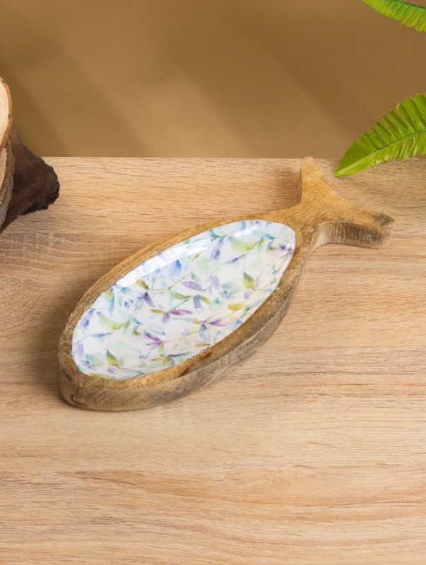 Блюдо в форме рыбки Блюдо в форме рыбки "Оттенки сирени" дерево манго 25,5х10х2 см