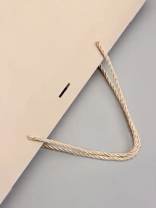 Пакет подарочный, белый, с бантом, 43 х 32 х 14 см