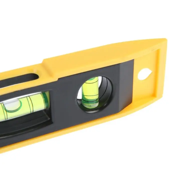 Уровень пластиковый магнитный ТУНДРА, 3 глазка, 150 мм Уровень пластиковый магнитный ТУНДРА, 3 глазка, 150 мм