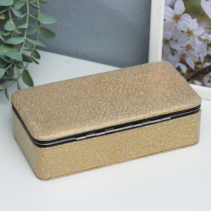 Шкатулка кожзам для украшений  Шкатулка кожзам для украшений "Мелкие квадратики. Золото" 6х9,8х18,5 см