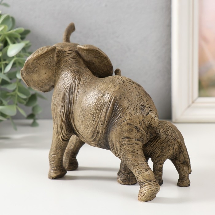 Сувенир полистоун Сувенир полистоун "Слон со слонёнком на прогулке" 17х10х13,7 см