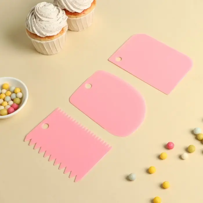 Набор шпателей кондитерских Доляна, 3 предмета: 12×8 см, 11×7.5 см, 8.8×12.2 см, МИКС