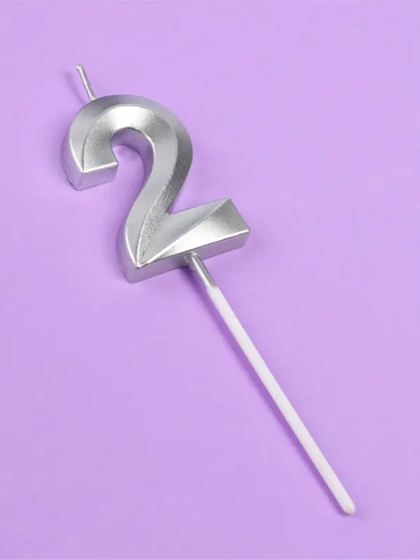 Свеча в торт на шпажке &laquo;Грань&raquo;, цифра 2, серебро, 5 см