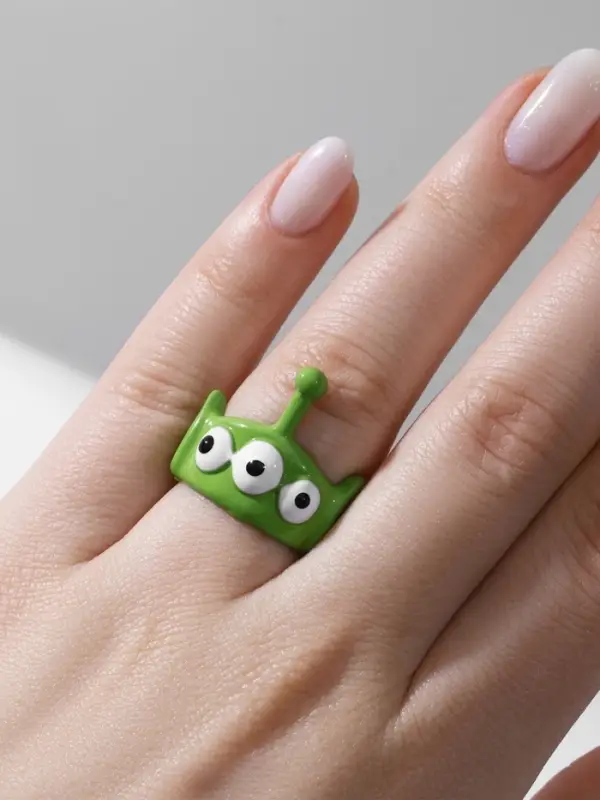 Кольцо &laquo;Монстрик&raquo;, с антенной, зелёное, безразмерное