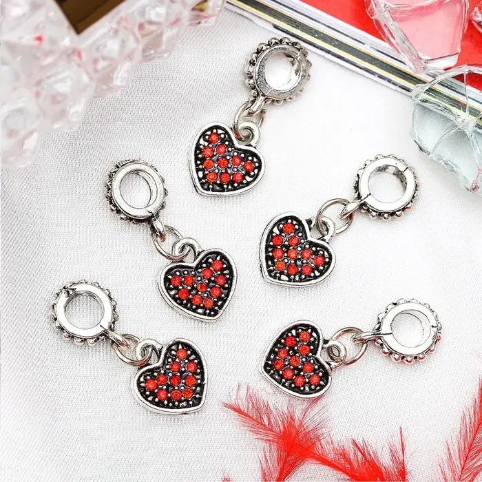 Подвеска «Сердце», цвет красный в серебре Подвеска «Сердце», цвет красный в серебре