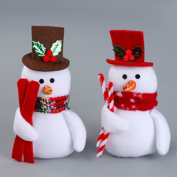 Мягкая игрушка «Снеговик», 17 см, виды МИКС Мягкая игрушка «Снеговик», 17 см, виды МИКС