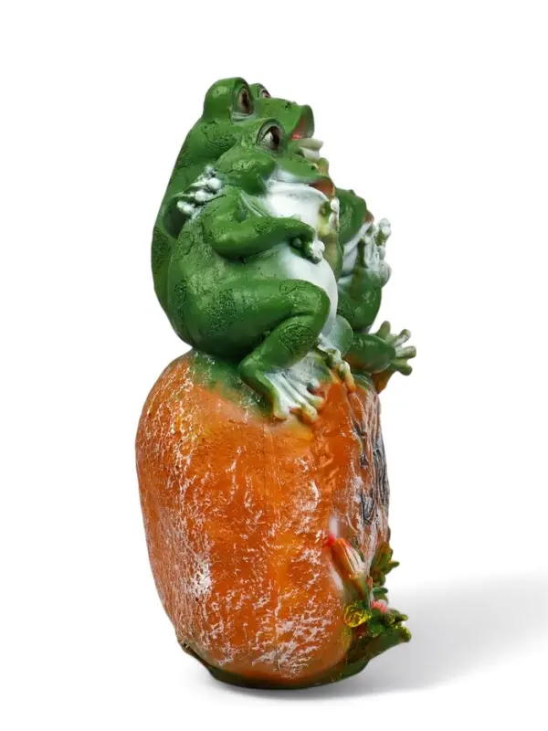 Садовая фигура из полистоуна &laquo;Лягушка на камне&raquo;, 30&times;10&times;35 см