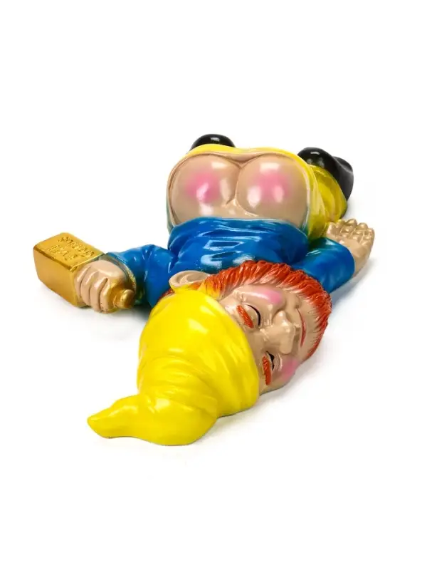 Садовая фигура из гипса &laquo;Рыжий пьяный гном&raquo;, 23&times;16&times;7 см