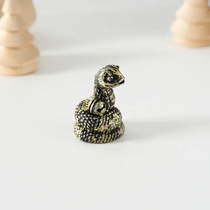 Фигурка полистоун &laquo;Змея&raquo;, 2&times;2&times;3.5 см, МИКС