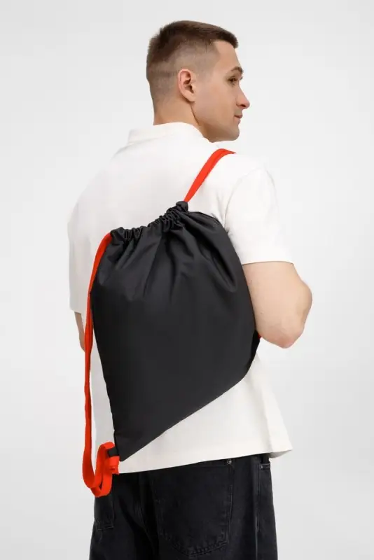 Рюкзак B3, черный с красными лямками Рюкзак B3, черный с красными лямками