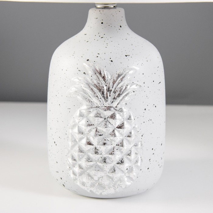 Настольная лампа Настольная лампа "Ананас" Е14 40Вт серый серебро 20х20х32см RISALUX