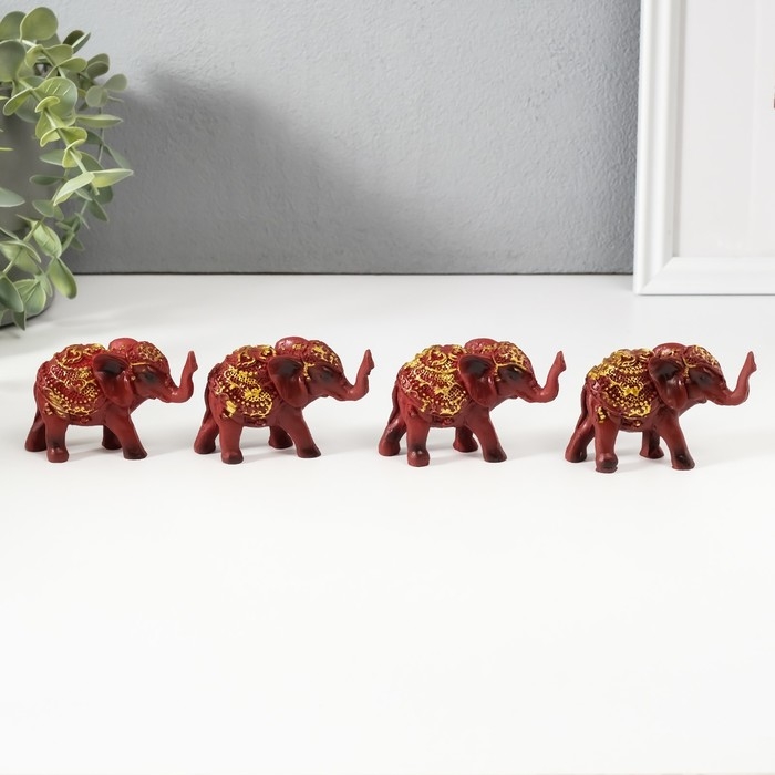 Сувенир полистоун Сувенир полистоун "Слонёнок в золотой попоне с красным камнем" набор 4 шт 7,5x3x5 см