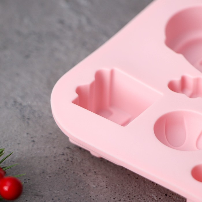 Форма для выпечки новогодняя Доляна «Новый год», 17,5×12×2,5 см, 9 ячеек, цвет розовый Форма для выпечки новогодняя Доляна «Новый год», 17,5×12×2,5 см, 9 ячеек, цвет розовый