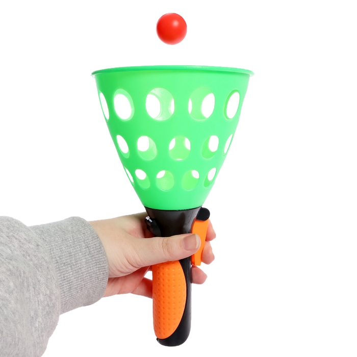 Игра «Кидай-лови», 2 конуса, 4 шарика Игра «Кидай-лови», 2 конуса, 4 шарика