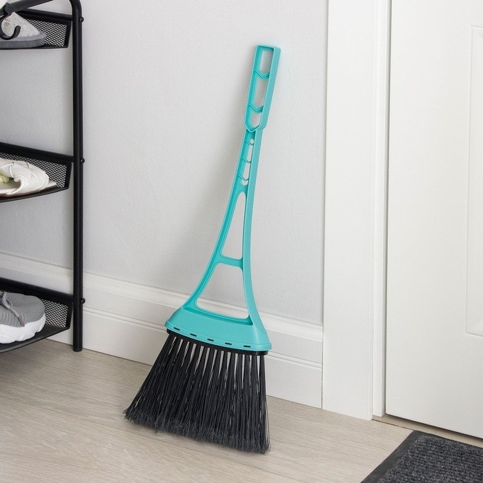 Веник «Практик», цвет аквамарин Веник «Практик», цвет аквамарин