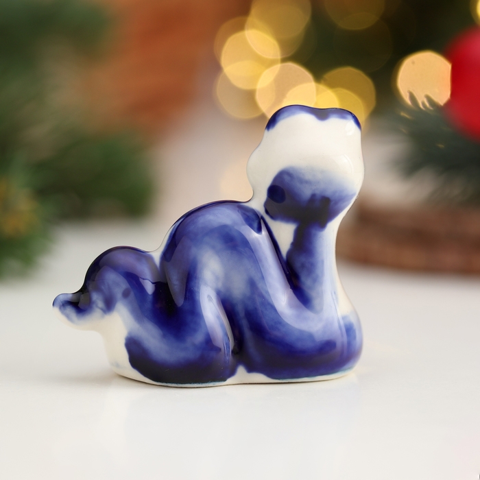 Новый год. Сувенир символ года  Новый год. Сувенир символ года "Змей Ваня", гжель, 4 см