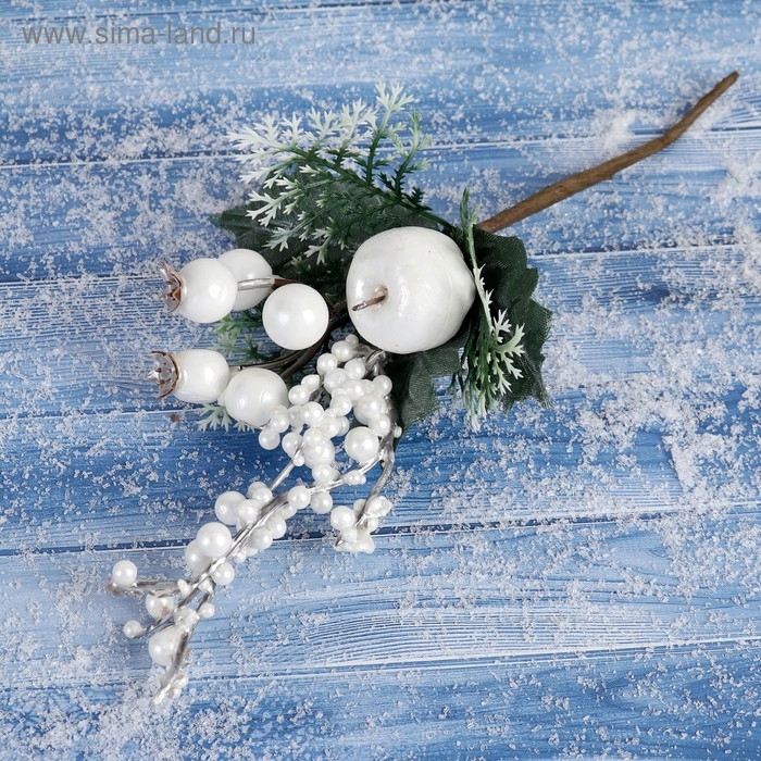 Декор  Декор "Зимнее сияние" ягоды листики, 17 см