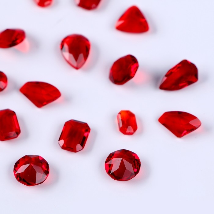 Камешки декоративные для творчества, набор 15 шт., цвет красный, камни — от 6 до 14 мм Камешки декоративные для творчества, набор 15 шт., цвет красный, камни — от 6 до 14 мм