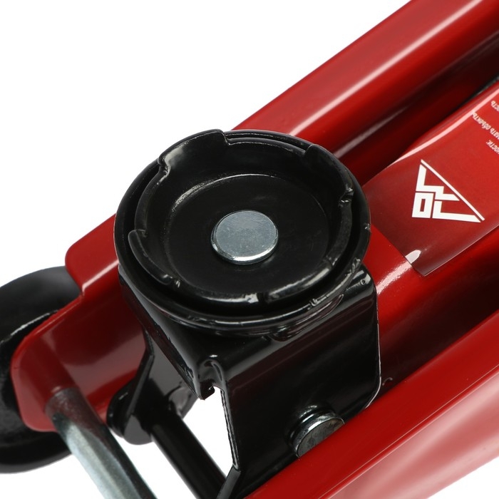 Домкрат подкатной гидравлический ЛОМ, подъем/подхват 320/130 мм, 2 т Домкрат подкатной гидравлический ЛОМ, подъем/подхват 320/130 мм, 2 т