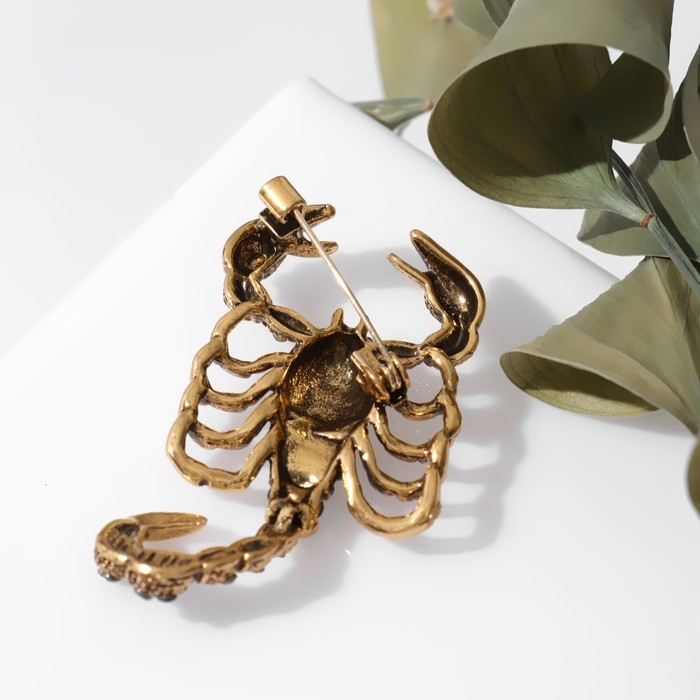 Брошь «Скорпион» в броне, цвет чёрно-зелёный в чернёном золоте Брошь «Скорпион» в броне, цвет чёрно-зелёный в чернёном золоте