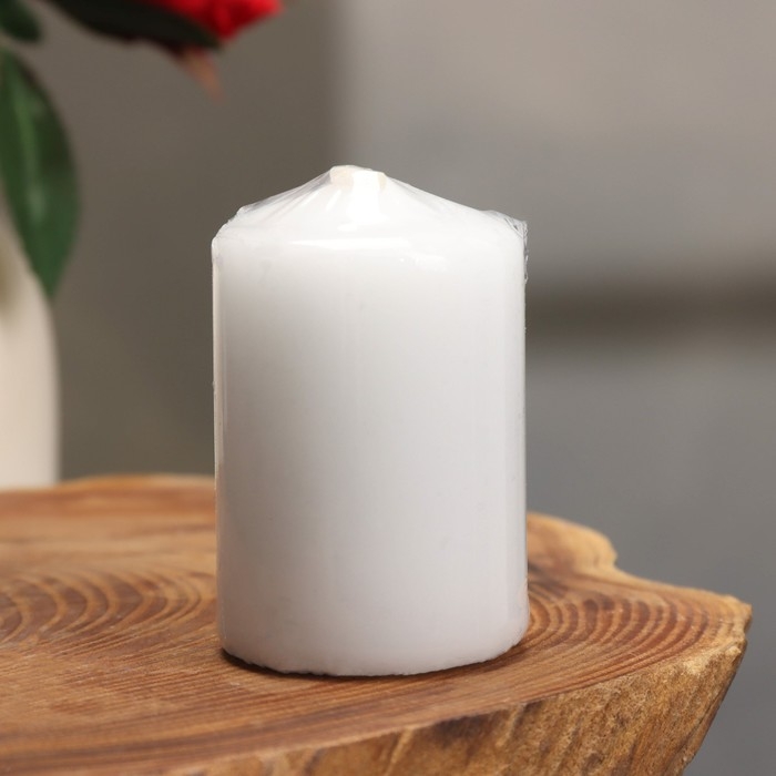 Свеча - цилиндр, 4х6 см, 9 ч, белая Свеча - цилиндр, 4х6 см, 9 ч, белая