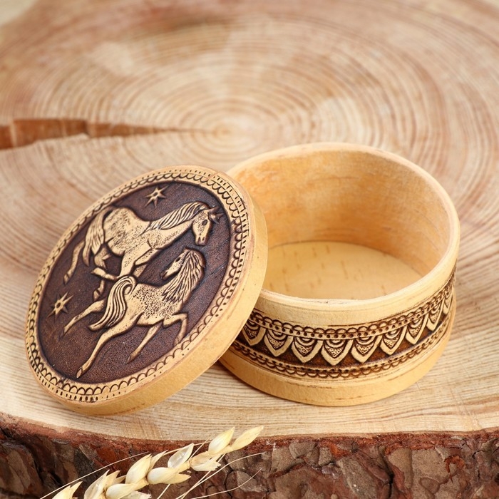 Шкатулка  Шкатулка "Лошадки", круглая, береста, микс