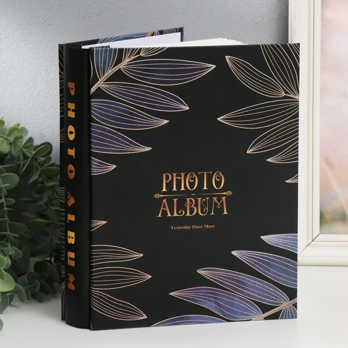 Фотоальбом на 200 фото 10х15 см Фотоальбом на 200 фото 10х15 см "Волшебные листы" МИКС 26х20,5х5,6 см