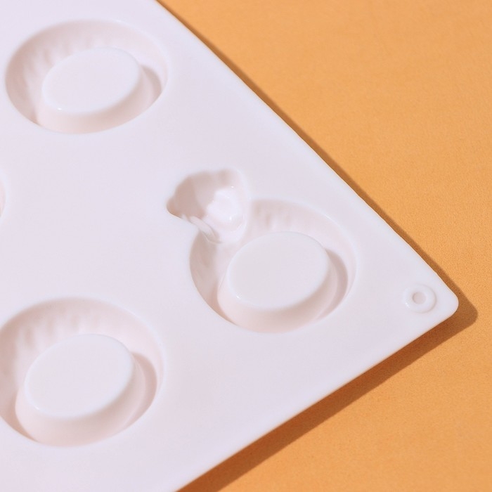 Форма для кондитерских украшений Доляна «Колечки», силикон, 27,9×16,1×1 см, цвет МИКС Форма для кондитерских украшений Доляна «Колечки», силикон, 27,9×16,1×1 см, цвет МИКС