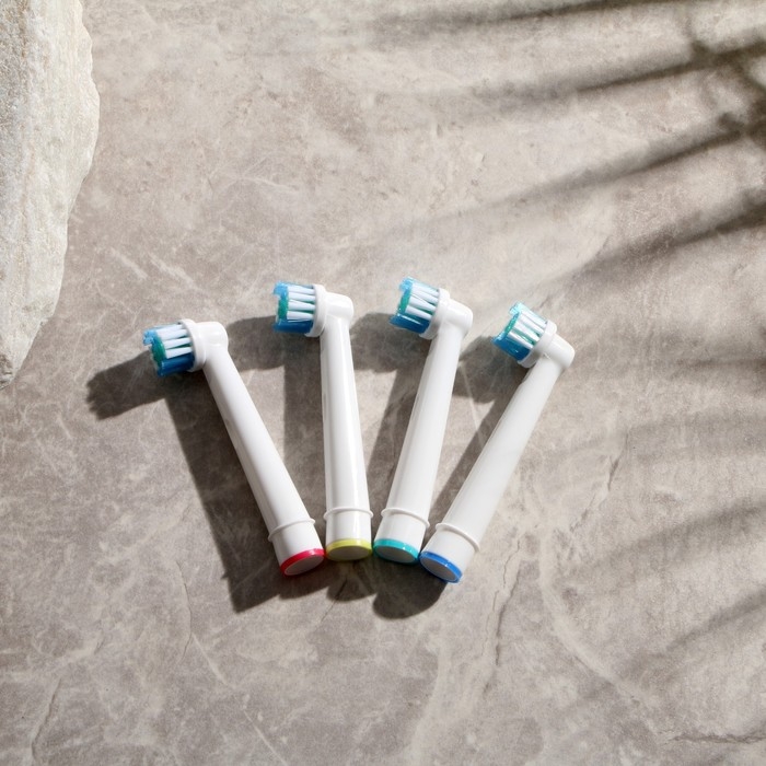 Насадка Luazon LP-001, для зубной щётки Oral B, 4 шт в наборе Насадка Luazon LP-001, для зубной щётки Oral B, 4 шт в наборе