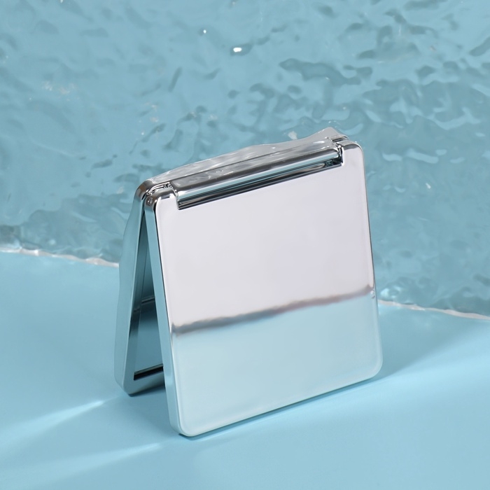 Зеркало складное «Волны», 7 × 7 см, цвет серебристый Зеркало складное «Волны», 7 × 7 см, цвет серебристый