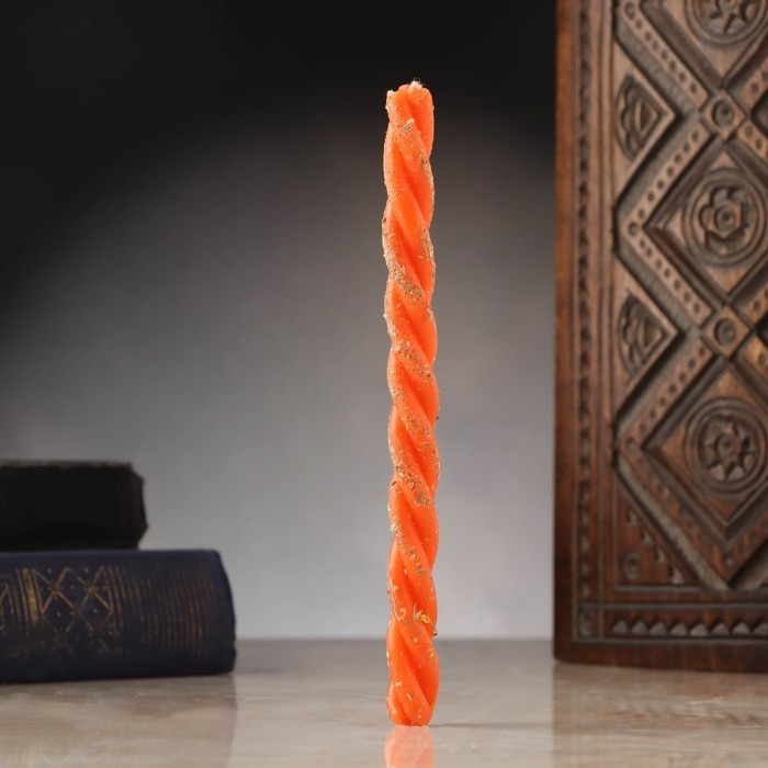 Свеча-скрутка  Свеча-скрутка "Женская сила", календула, ромашка и масло иланг-иланга, 16х1,2 см, оранжевый