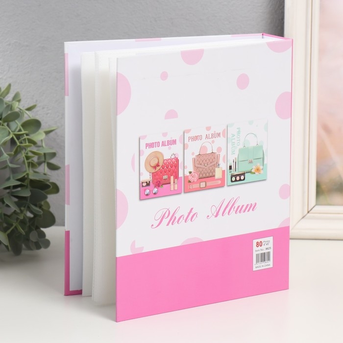 Фотоальбом на 80 фото 10х15 см  Фотоальбом на 80 фото 10х15 см "Женские штучки" в коробке МИКС 5,2х19х23 см