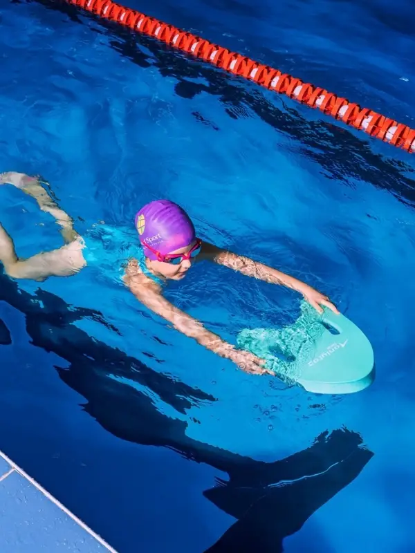 Доска для плавания ONLYTOP &laquo;Рыбка&raquo;, 39&times;30.5&times;4 см, МИКС