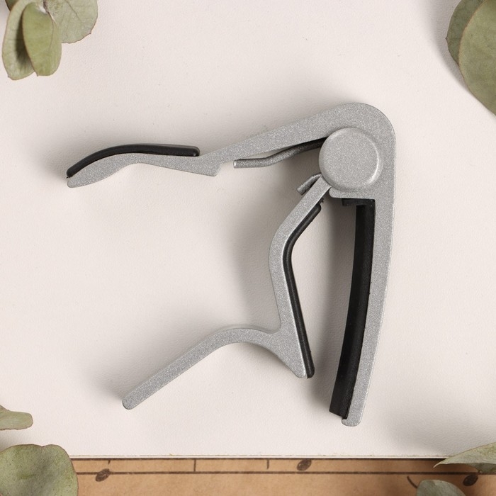 Каподастр для гитары Music Life, серебристый Каподастр для гитары Music Life, серебристый