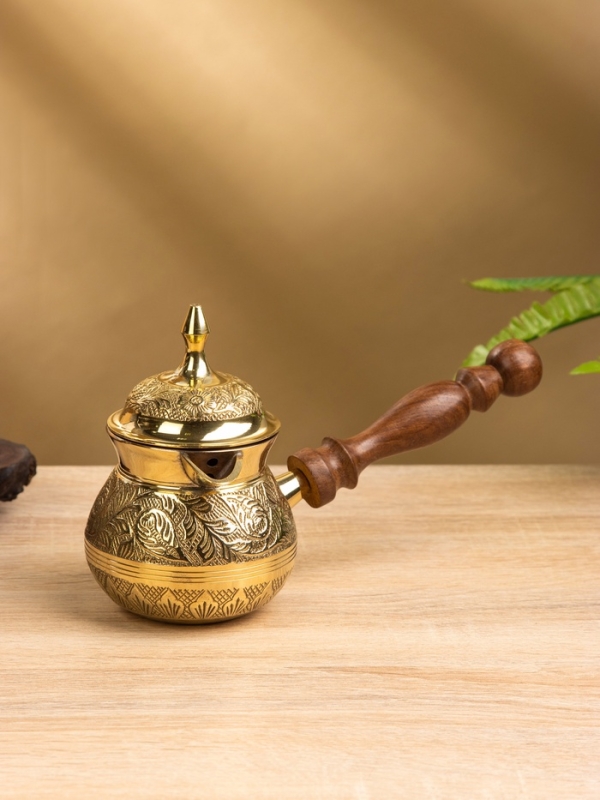 Турка "Эгоист" латунь, с крышкой и деревянной ручкой, 250 мл