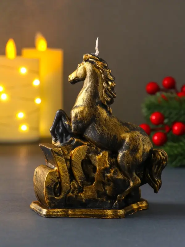 Декоративная свеча "Лошадь 2026" (бронза), 145 г