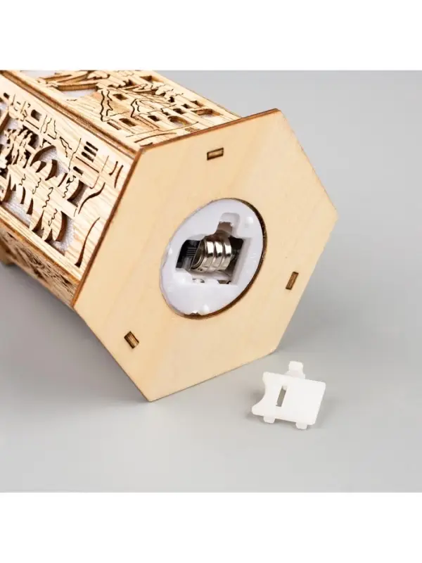 Ёлочная игрушка &laquo;Фонарь с домиком&raquo;, 13&times;9&times;9 см, от батареек, свечение тёплое белое