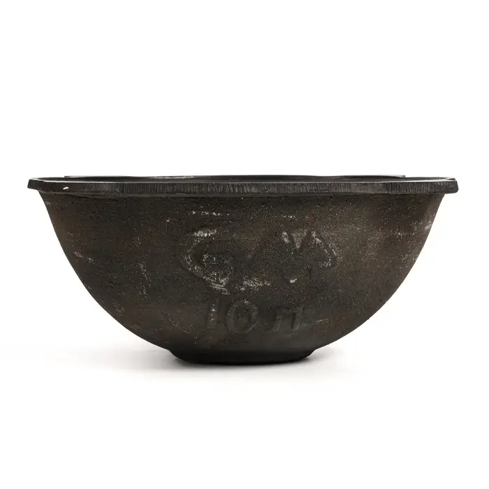 Казан, 10 л, плоское дно, алюминиевая крышка, чугун