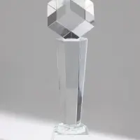 Стела стеклянная &laquo;Куб&raquo;, 7&times;7&times;25 см