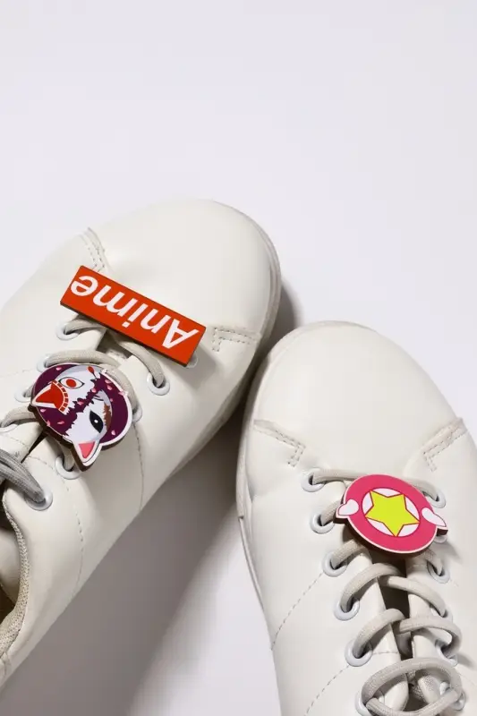 Брошь деревянная (набор 3 шт.) «Рюкзак» аниме, цветные